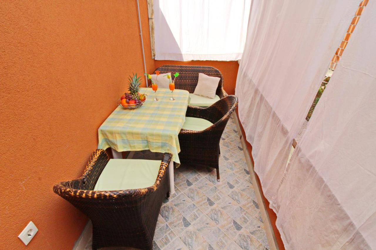 יאנוב Apartments Sea Line מראה חיצוני תמונה