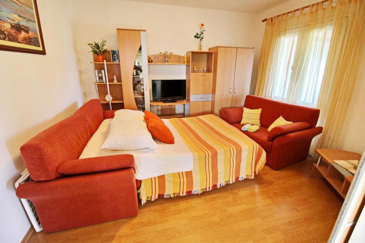 יאנוב Apartments Sea Line מראה חיצוני תמונה
