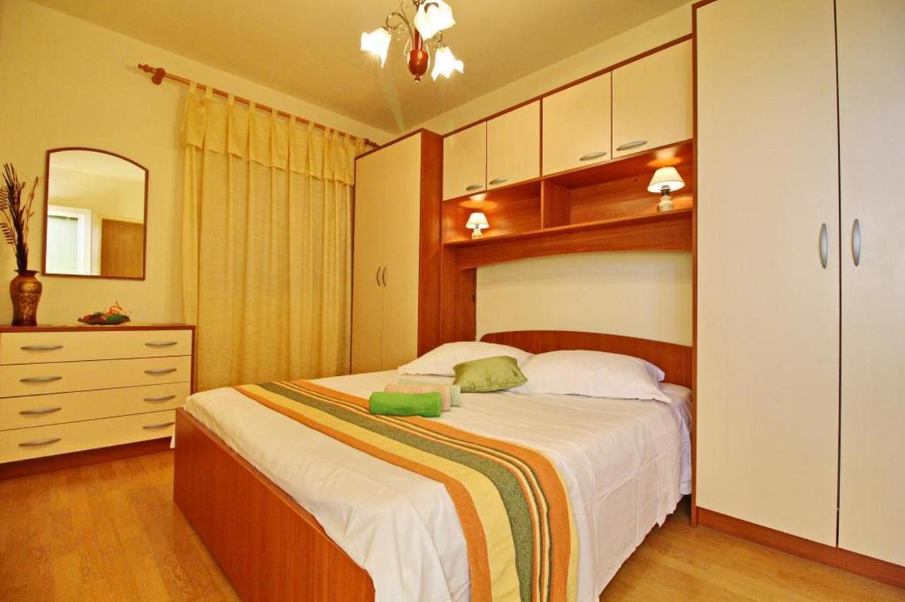 יאנוב Apartments Sea Line מראה חיצוני תמונה