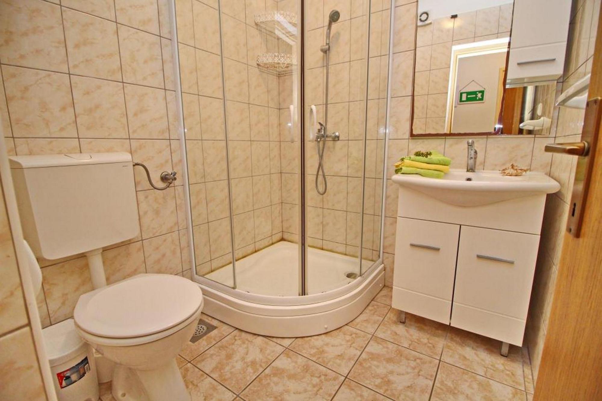 יאנוב Apartments Sea Line חדר תמונה